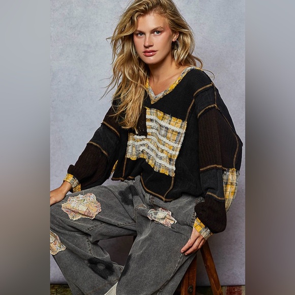 POL Tops - POL-Women’s NWT Black V-Neck Top with Yellow Plaid Patchwork Size S